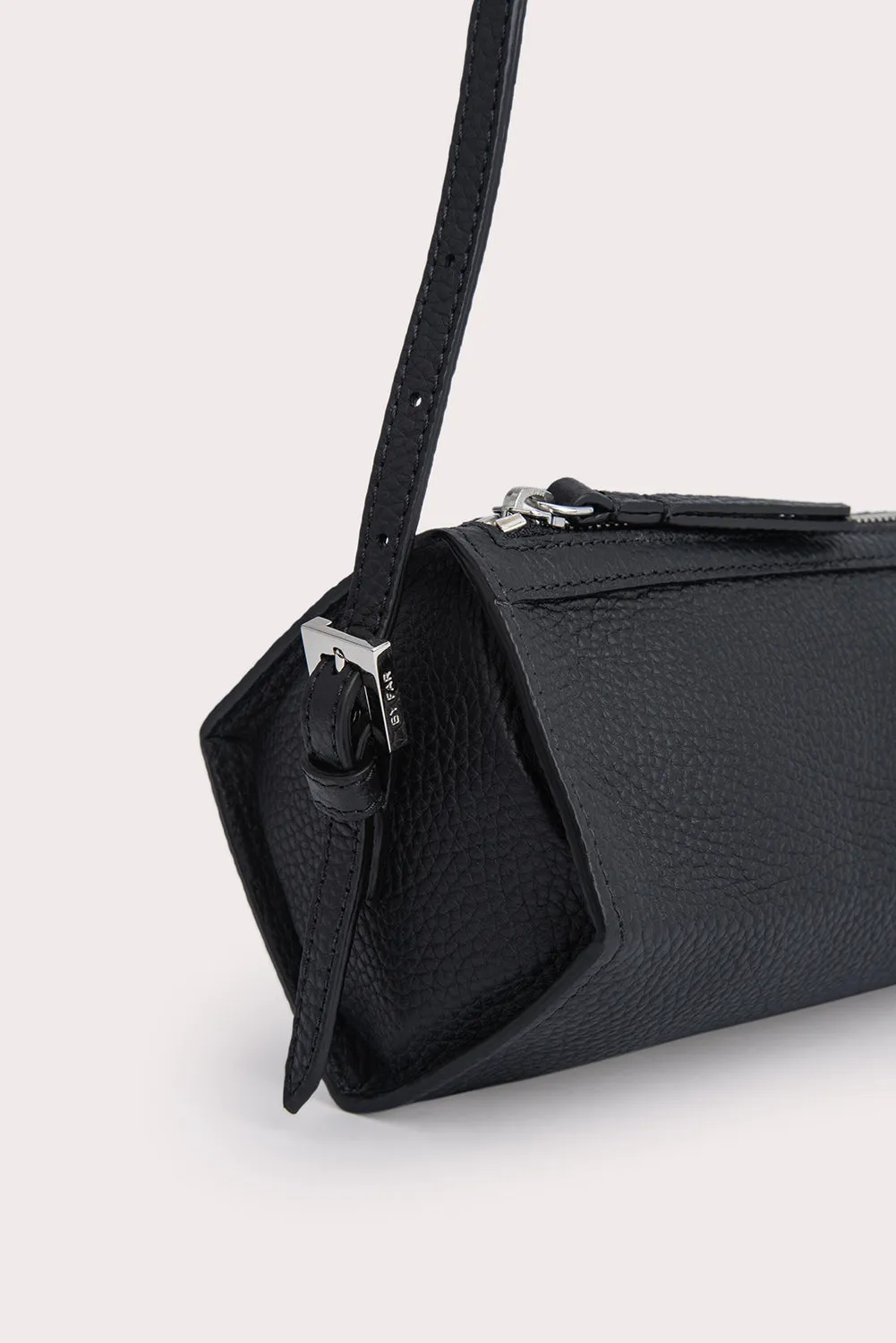 --Karo black flat grain leather bag-