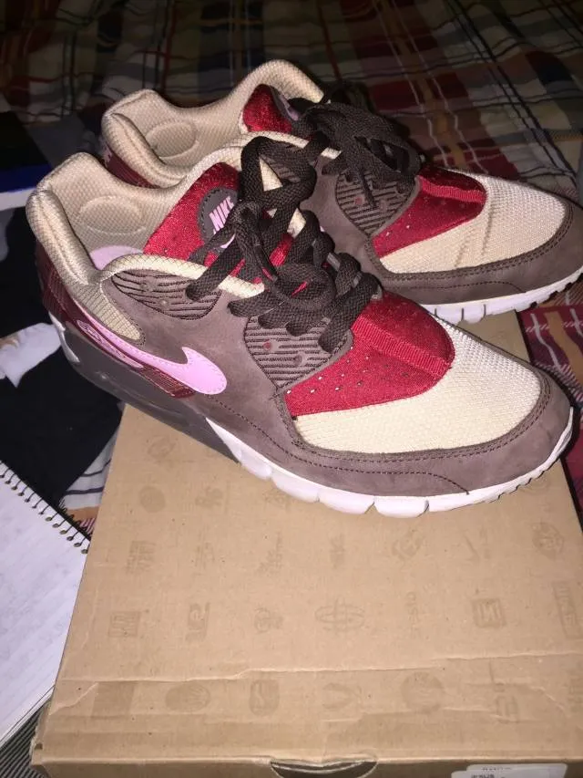 Nike Huarache Free sz 10.5