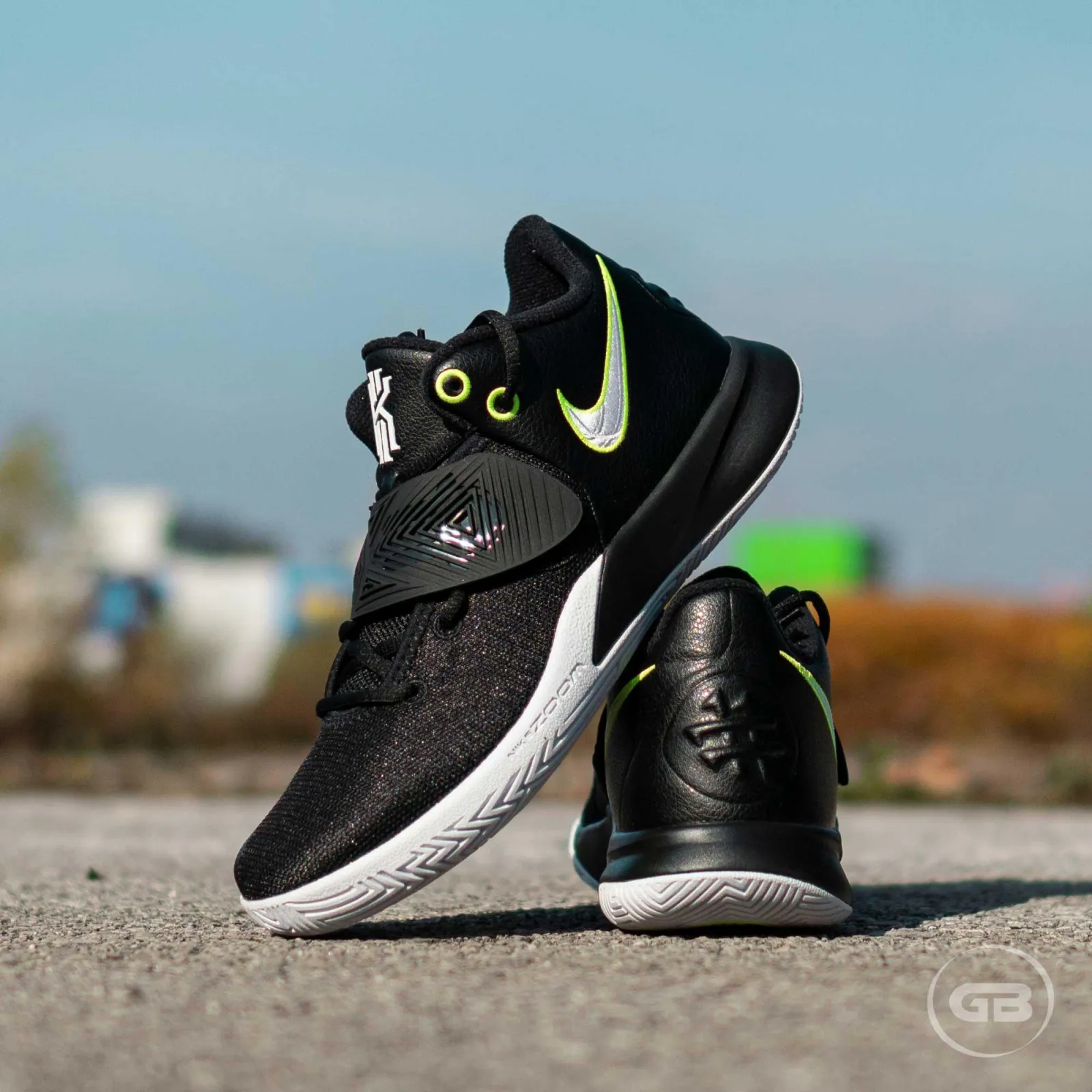 Nike Kyrie Flytrap III ''Black Volt''