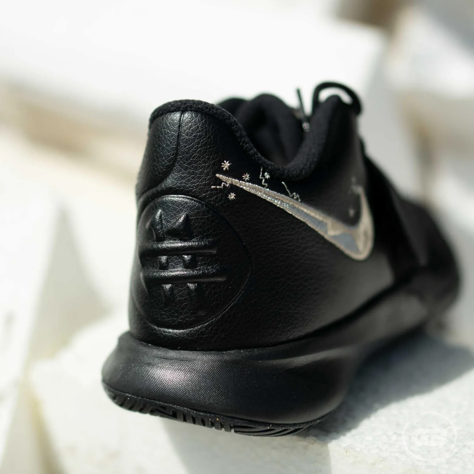 Nike Kyrie Flytrap III ''Black''