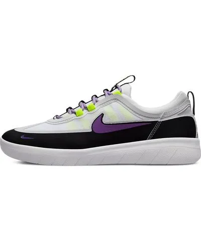 Nike Nyjah Free 2 SB 'Black White Wild Berry'