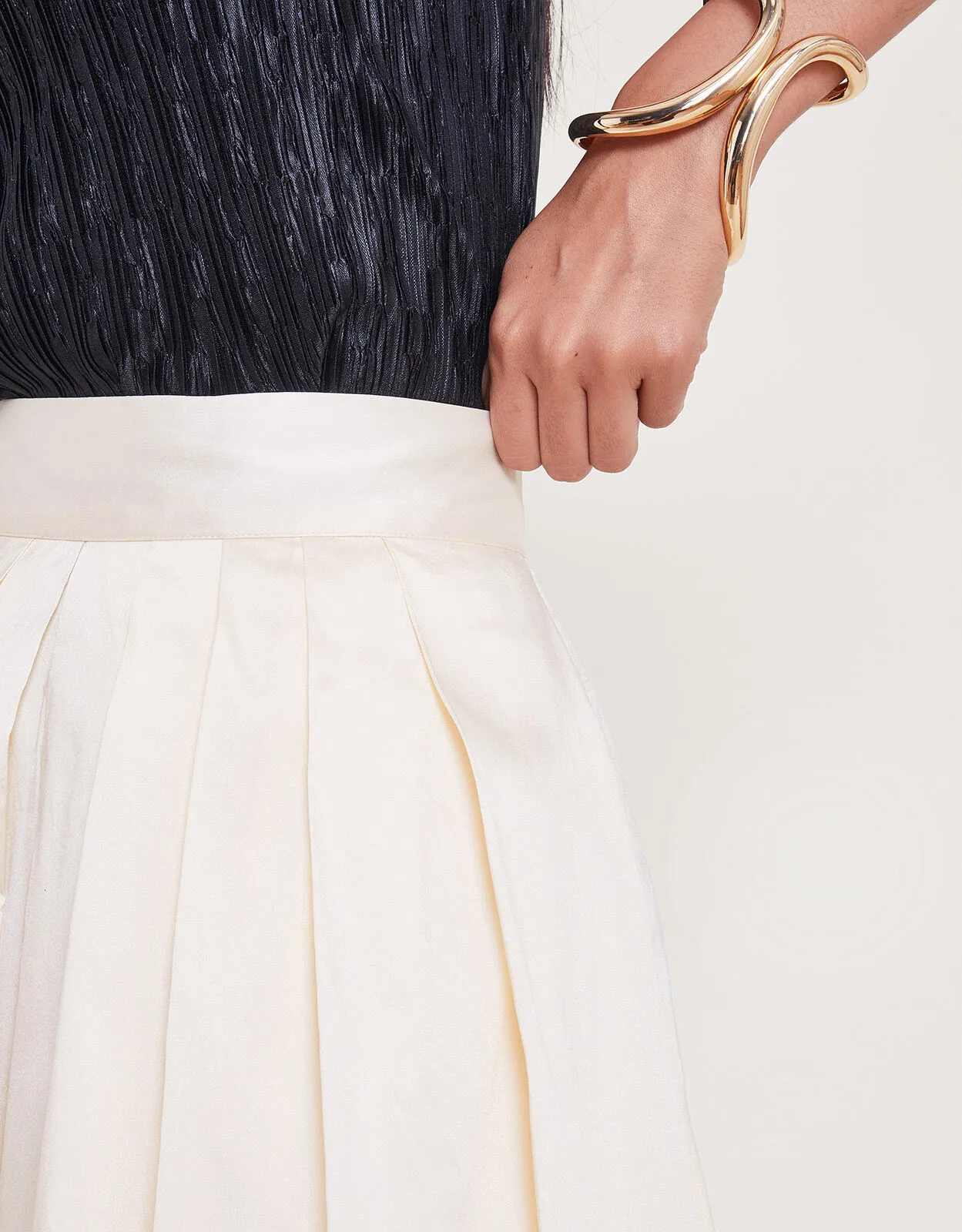 Tully Taffeta Skirt Cream